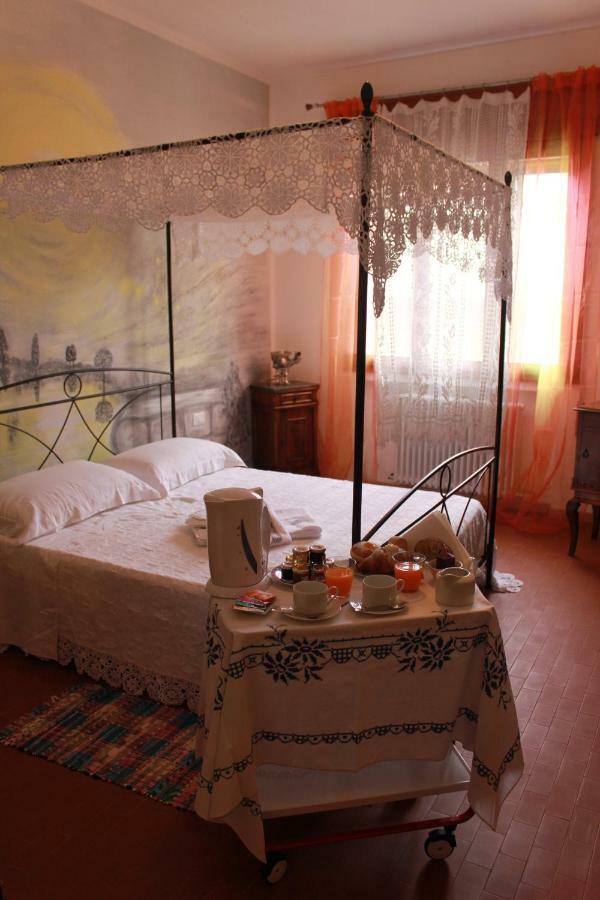 Terrazze Dell'Artista Bed and Breakfast Saletto Εξωτερικό φωτογραφία